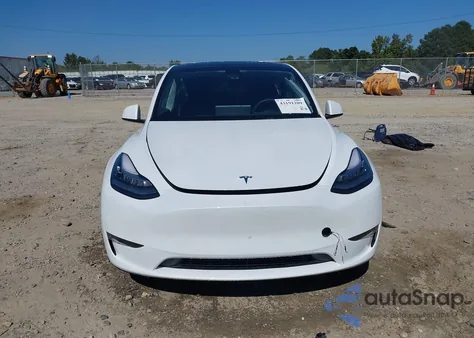 2023 Tesla Model Y Awd/Long Range Dual Motor All-Wheel Drive from USA, damaged, VIN 7SAYGDEE7PA123770